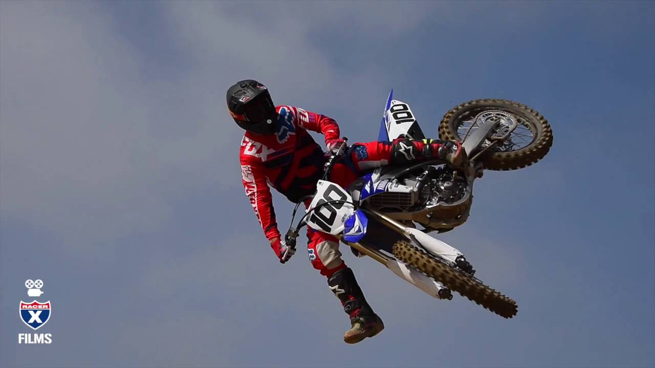 Racer X Films: 2017 Yamaha YZ450F Intro