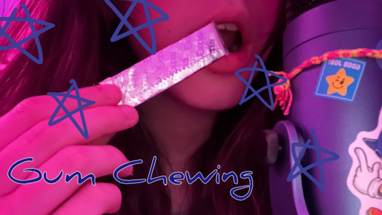 Asmr Gum Chewing !! (and mic breathing)