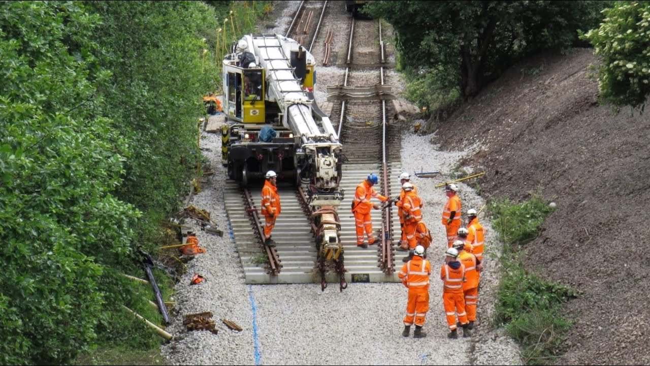 RARE Track Replacement at Signal GB 872 on 7/8.06.25 - HD