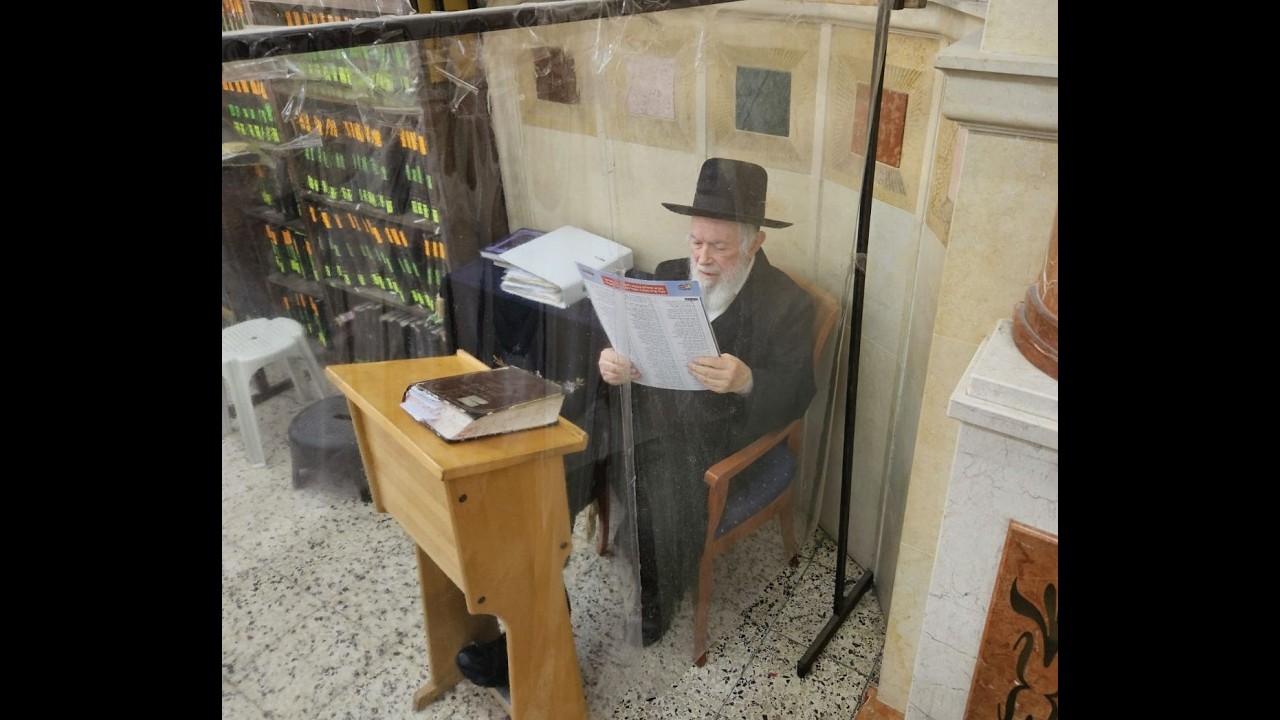 📖יש המן שזה איראן, שרוצים להשמיד אותנו: מרן פוה