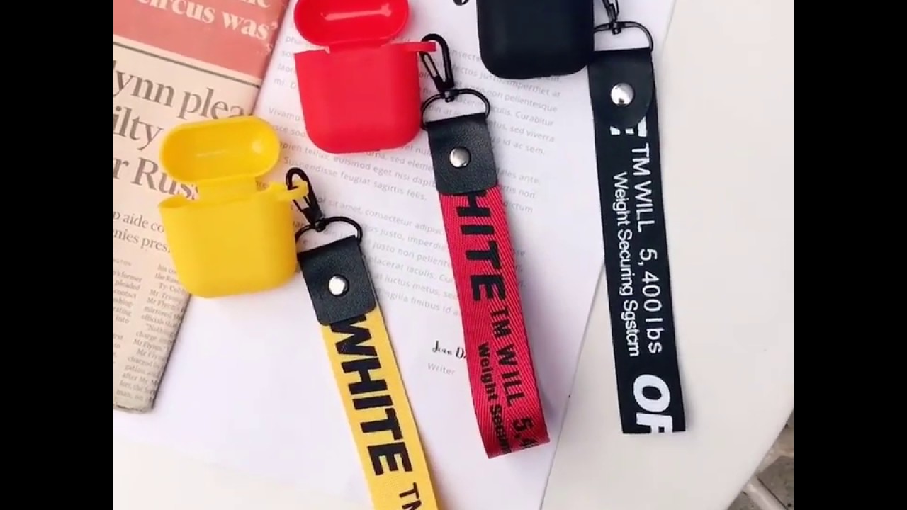AirPods Cover BestSeller Off-White With Keychain