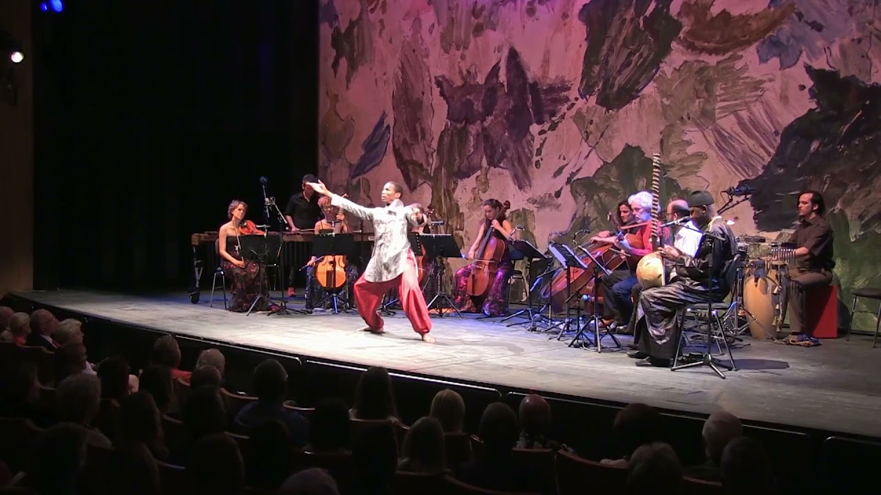 Yannis François dancing 