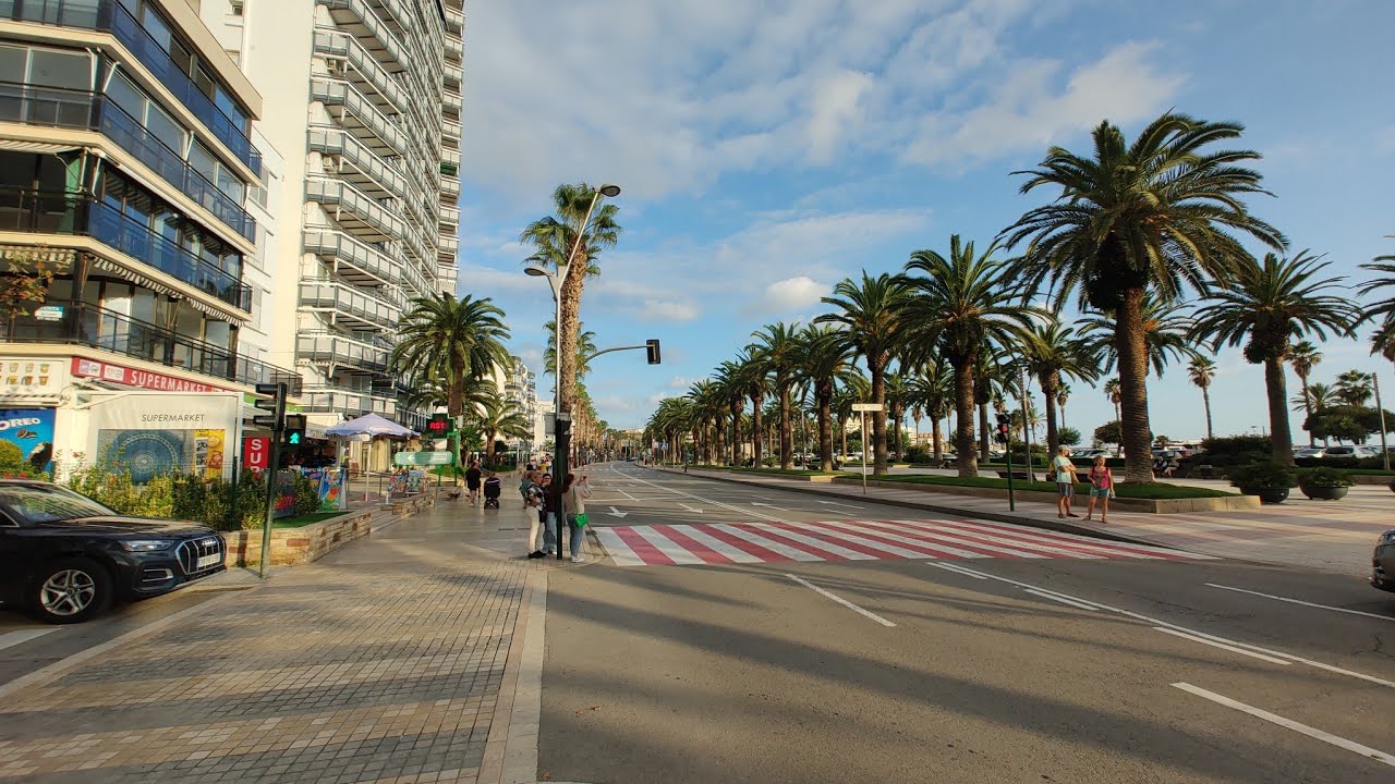 Driving the (Recorriendo a) Tarragona y Salou, Catalu&ntilde;a, Espa&ntilde;a, 1/2.