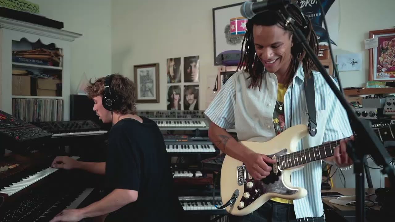 Popo feat. Joe Kaptien (Live from Joes room)