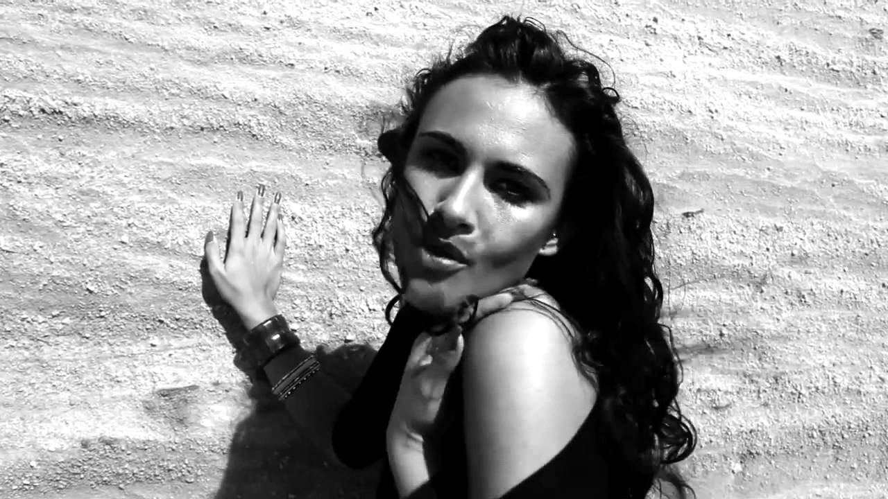 Dj MAYNA I Can Feel ft  Debora Ghira Official Video