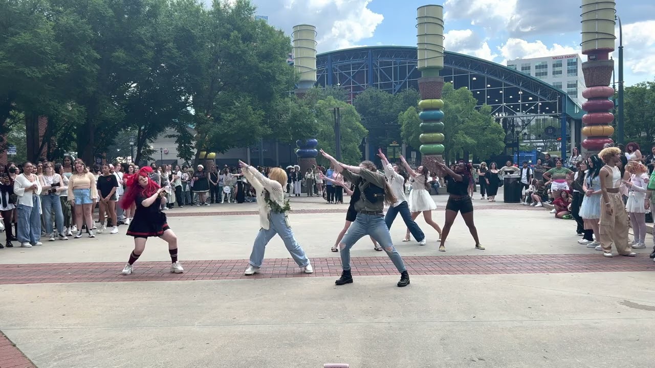 TXT ACT: SWEET MIRAGE TOUR IN CHARLOTTE, NC - TXT RANDOM DANCE PLAY