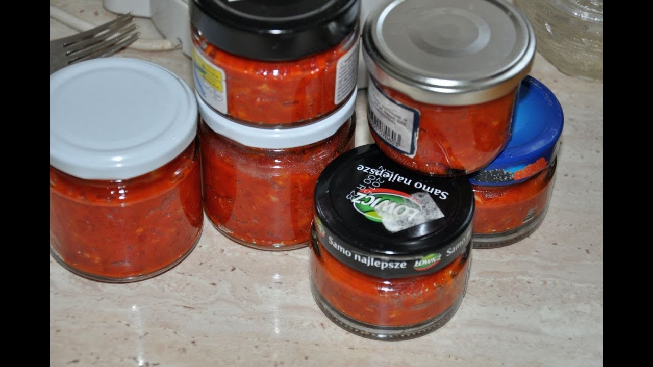 Pasta z papryczek chili   ostra do pizzy, spagetti, wędliny