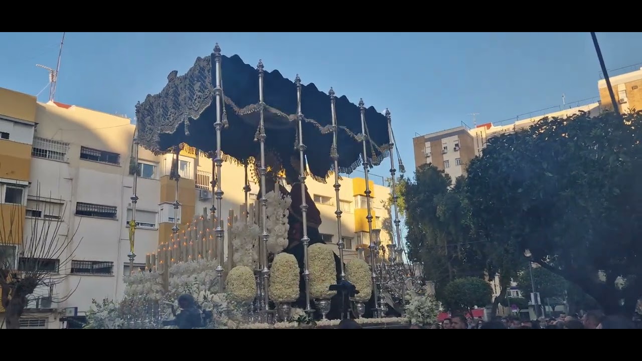 Virgen de la Salud y Esperanza en el saludo a la Parroquia de la Salud de Sevilla 2026 Parte 2