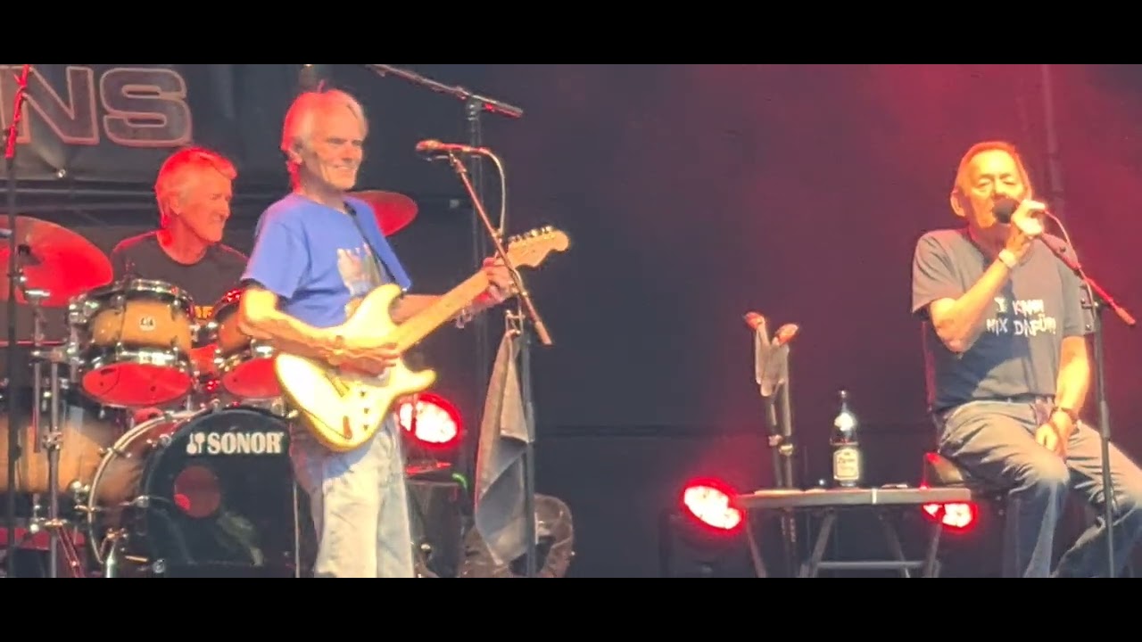 Wir 4 plus eins mit Wolfgang Ambros - Die Blume aus dem Gemeindebau (live im Posthof Linz 6.6.2025)