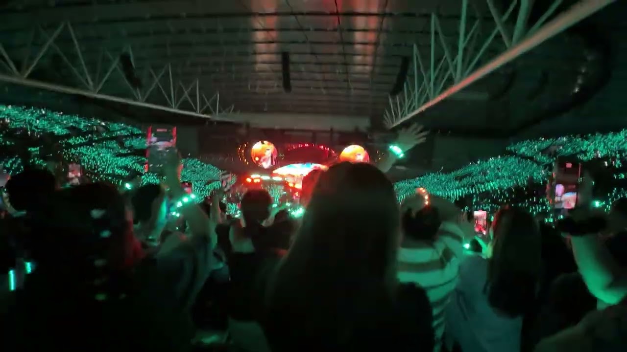 Coldplay - Paradise (Live in Manila - Day 2)