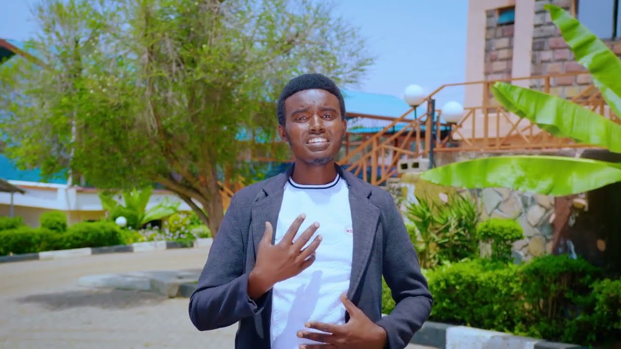 Paul N - My Redeemer by The Dalia singers