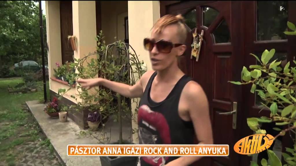 P&aacute;sztor Anna kisfia im&aacute;dja &eacute;desanyja extr&eacute;m maszkjait (R&Eacute;SZLET) - tv2.hu/aktiv