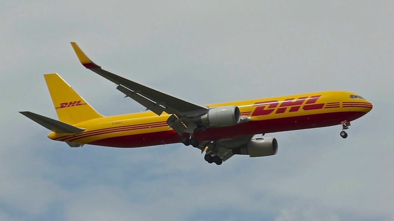 Boeing 767-3JHF DHL-Air Cargo flying Display RIAT 2012 AirShow G-DHLF Short Version