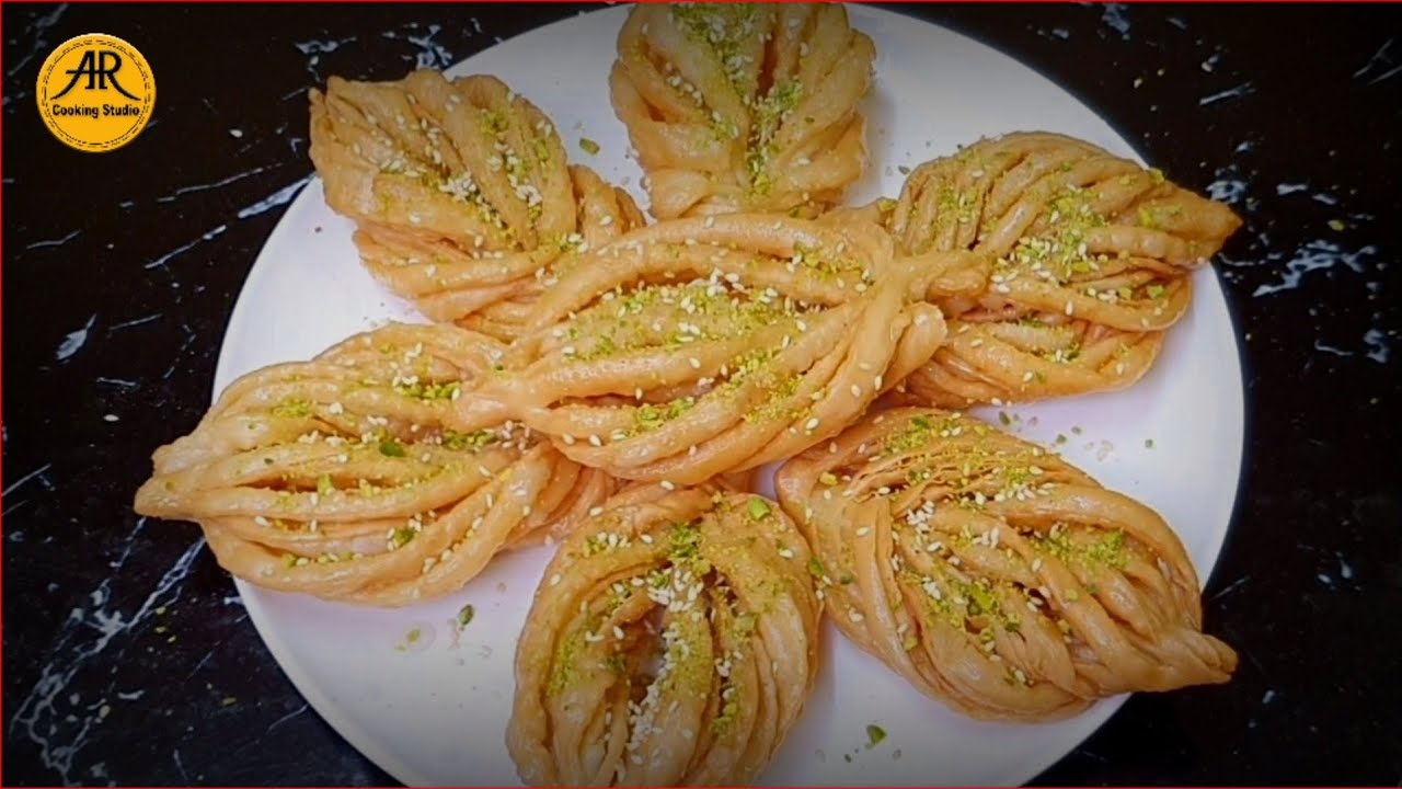 অসম্ভব মজার পাতা পিঠা রেসিপি | Pata Pitha Recipe | Delicious Crispy Sweet Recipe