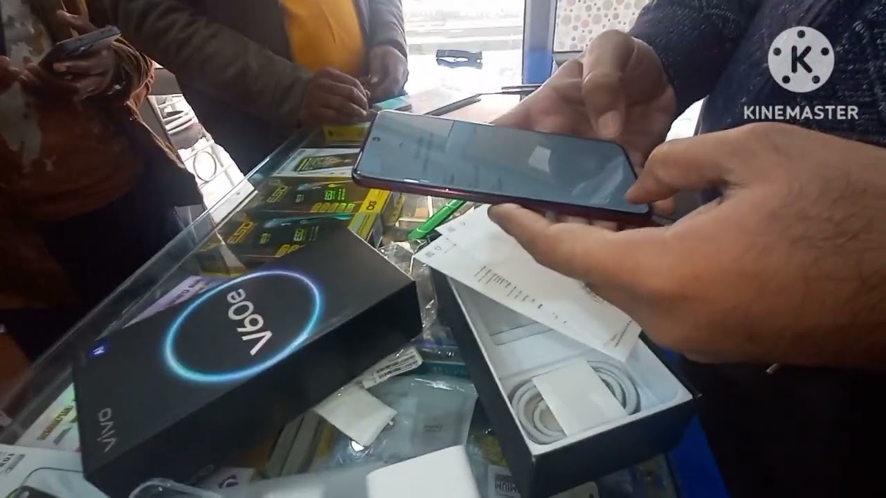 Please visit my shop Agarwal Telecom in Ambedkar Nagar Raniya mobile number - 8400772472