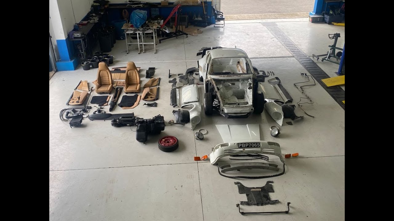 Porsche 964 Restoration Vlog #1