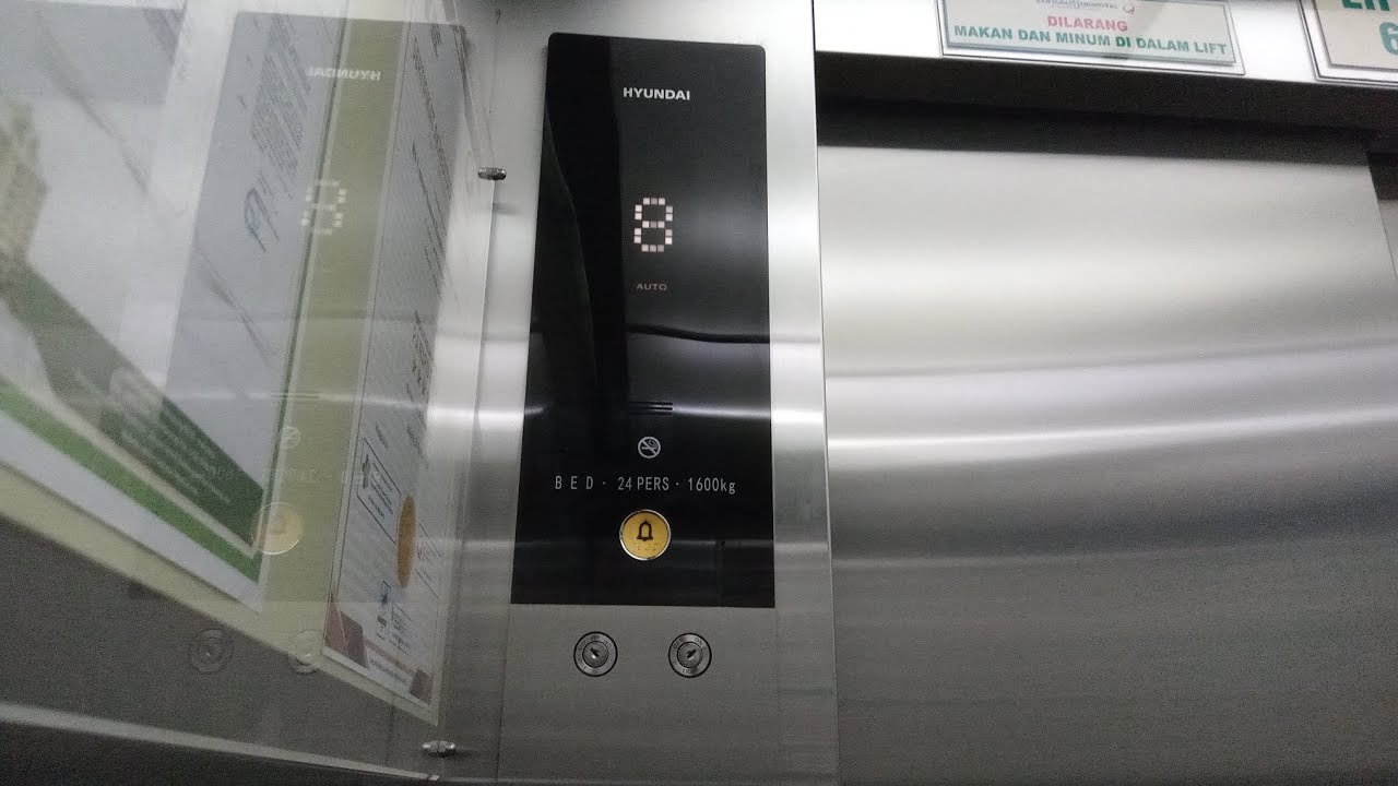 Tour of Hyundai Elevator/ Lift with Voiceover at Santosa Hospital Bandung Central (Old Building)