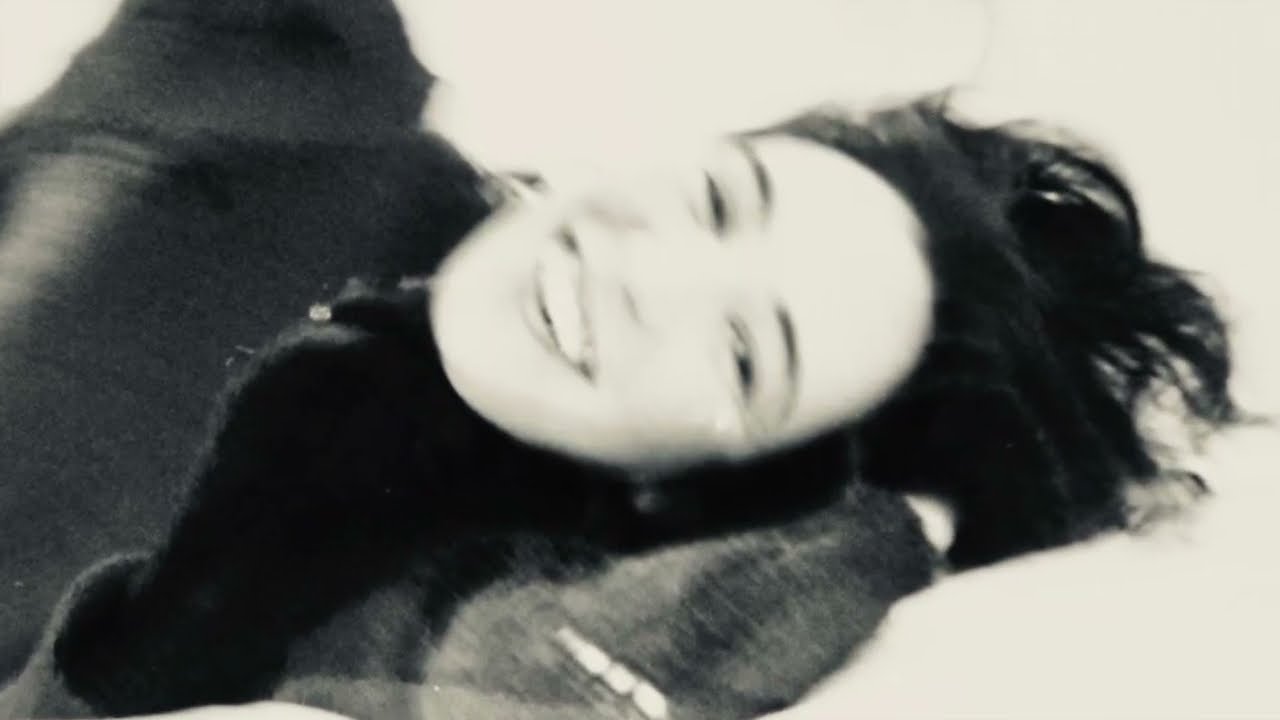 Ester Formosa - Billie - (Feliu Formosa, Silvia Comes)