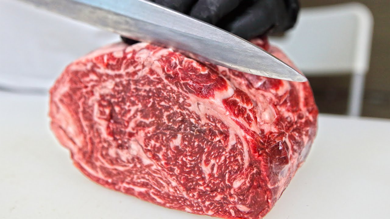 저등급 한우를 20일간 숙성했다! 과연 그 맛은?