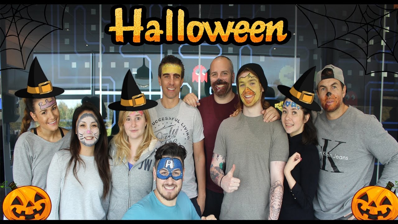 Kelly & Carly Vlogs : THE LITTLE CLUB DRESS UP FOR HALLOWEEN!!
