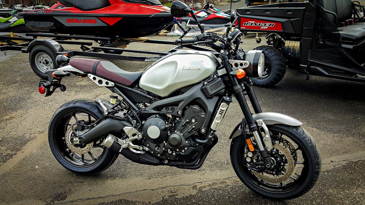 All-New Yamaha XSR900!! - 1st Look & Test Ride! | BikeReviews