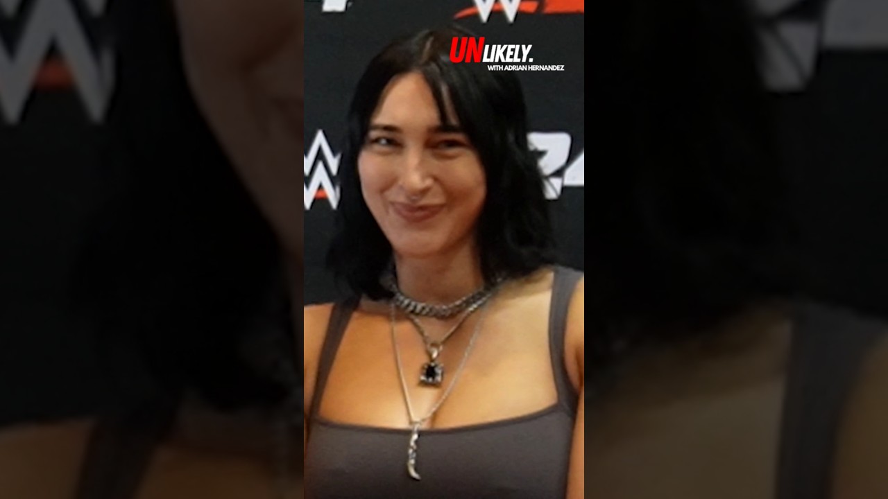 Риа Рипли заставила репортера упасть в обморок #wwe