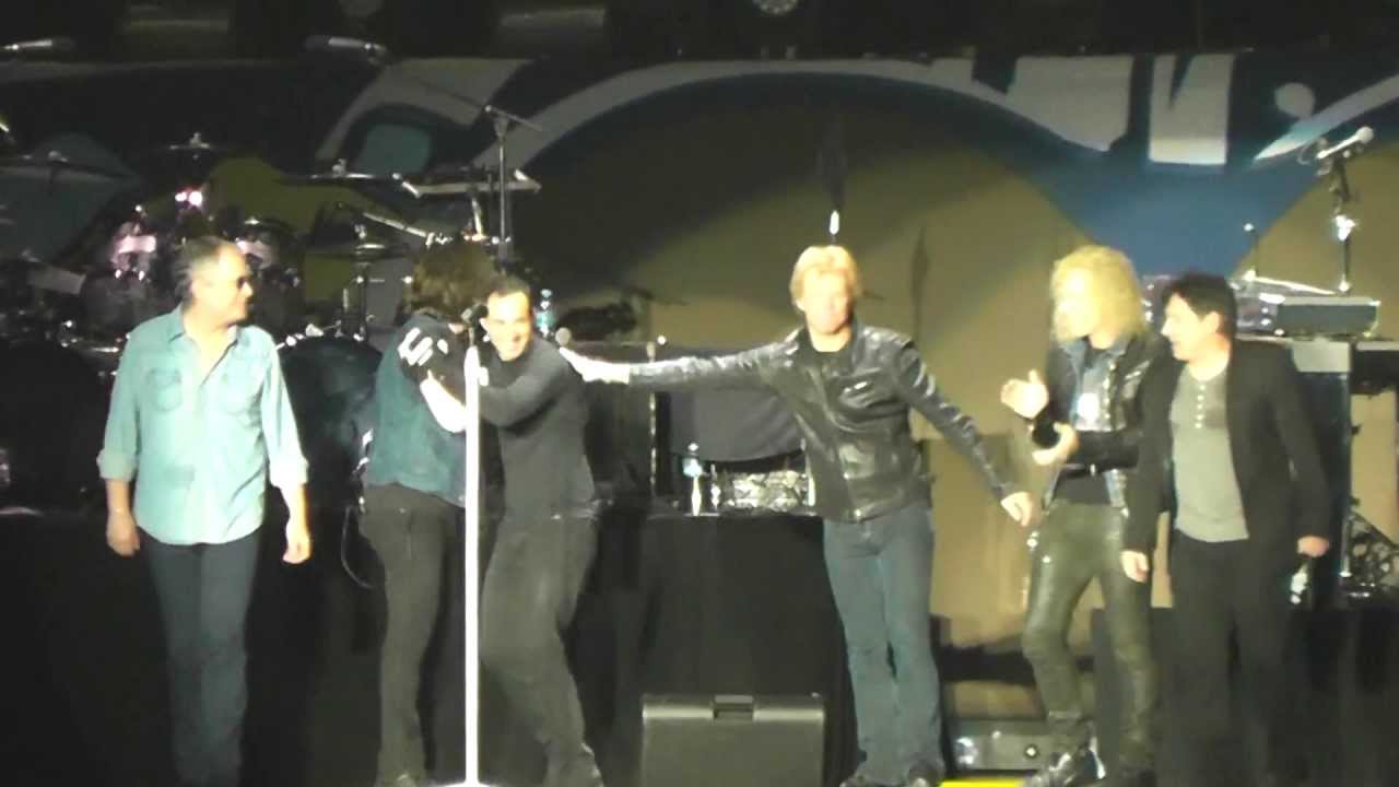 Bon Jovi  Livin' on a Prayer Mexico 2013