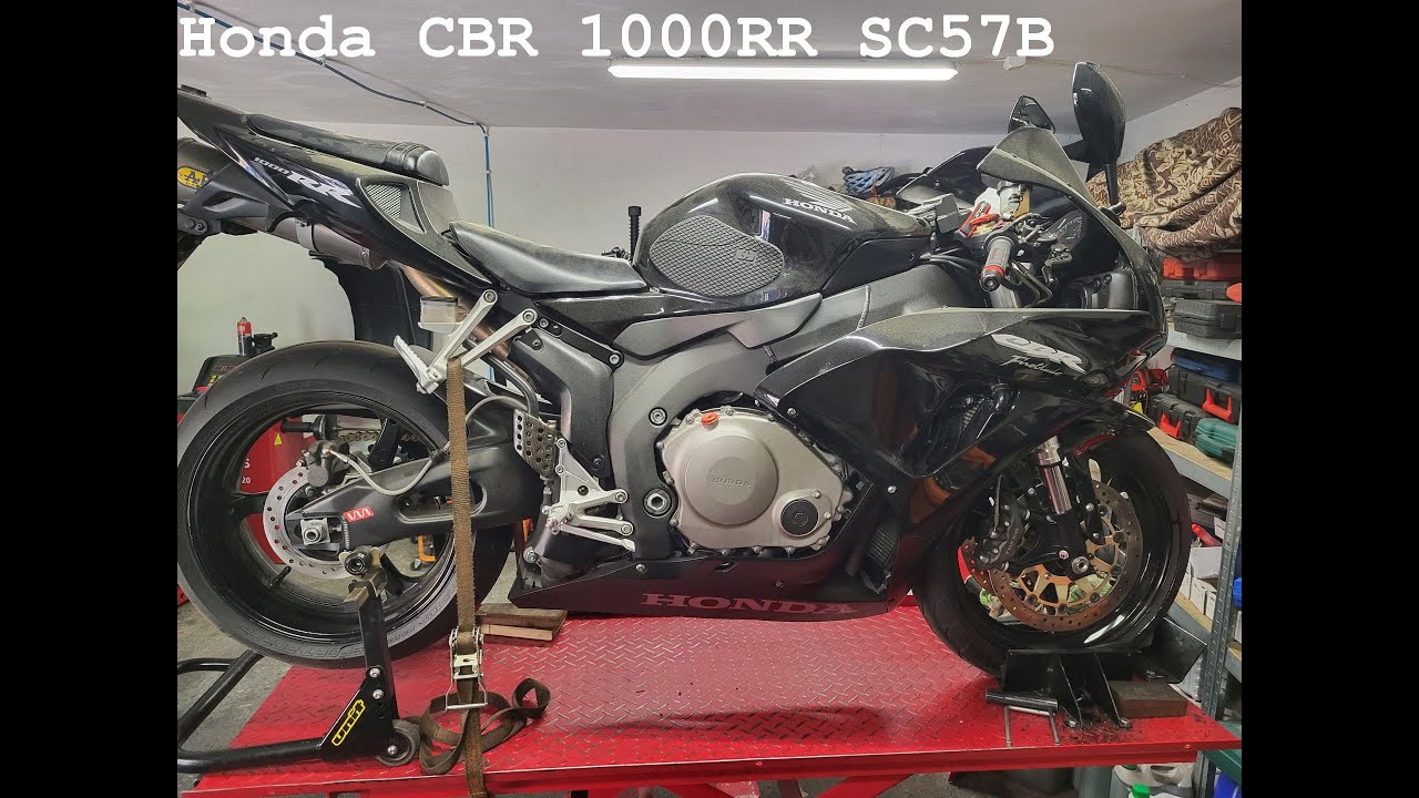 Honda CBR 1000RR SC57B, pełen przegląd, rozrząd, zawory, krzywe zawieszenie.