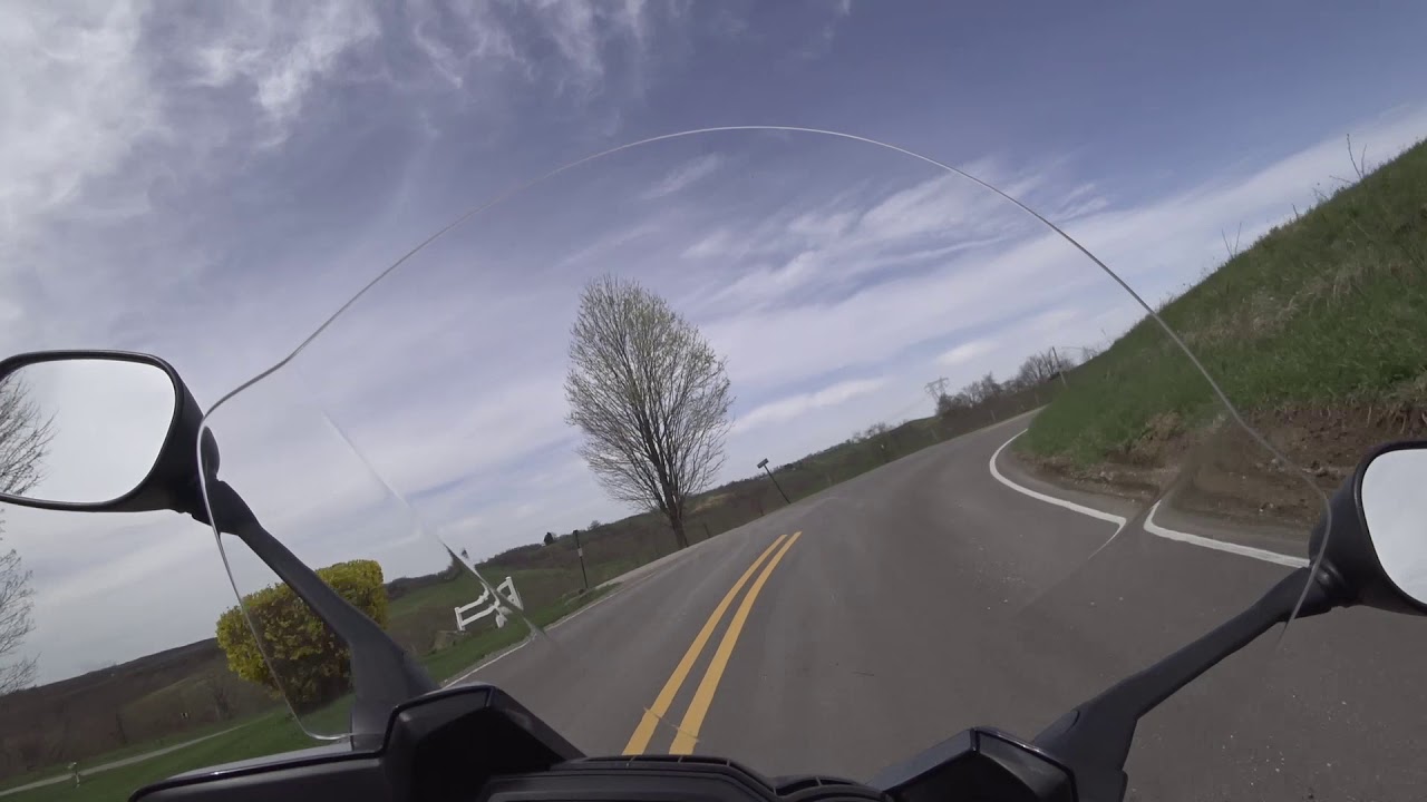 Ohio's Mount Victory Rd - CR 56 (Near Powhatan Point, Ohio) - Yamaha FZ1