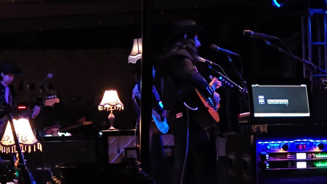 Orville Peck - My Side of the Mountain (live)