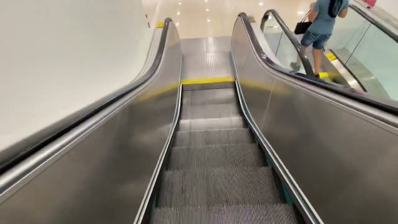 Final Ride! Montgomery G&P escalators @ Macy’s Flagship (Dadeland Mall)