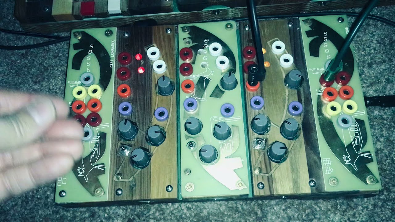 DH Red as sampled voltage, Yellow as trigger hold, using roll.  Tuning gesture output range.