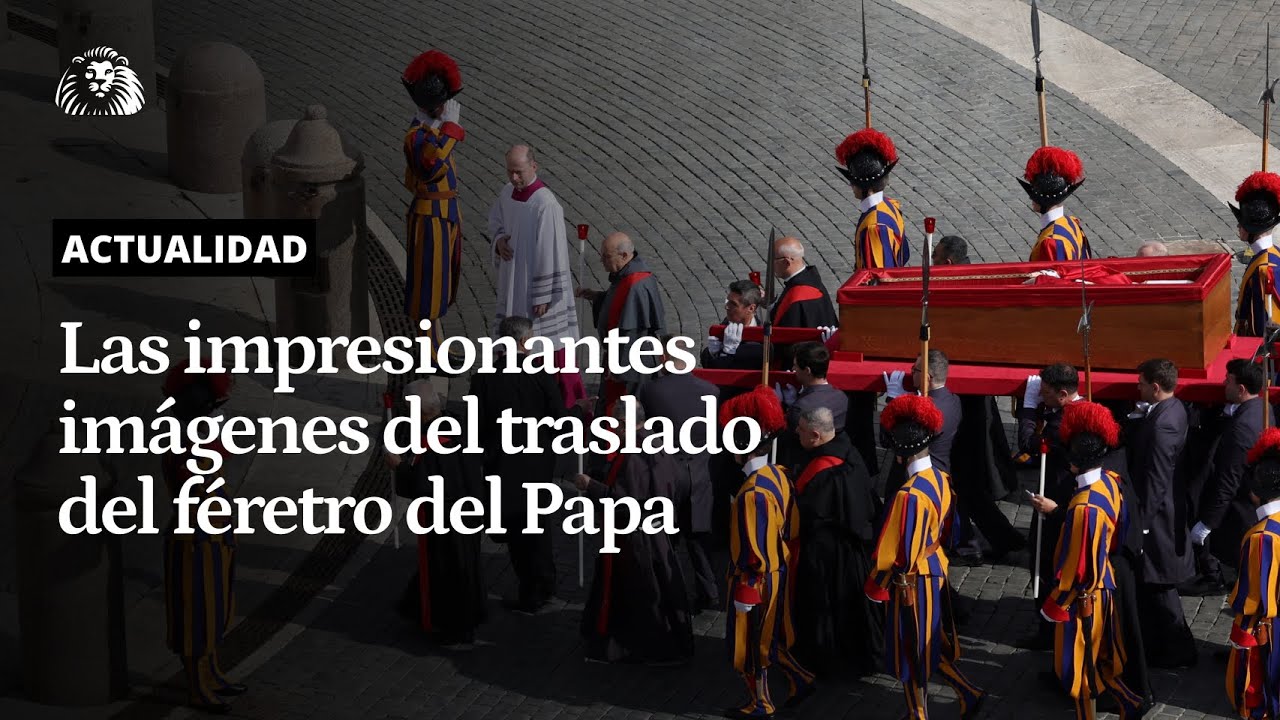 MUNDO | Las impresionantes imágenes del traslado del féretro del Papa a la basílica de San Pedro