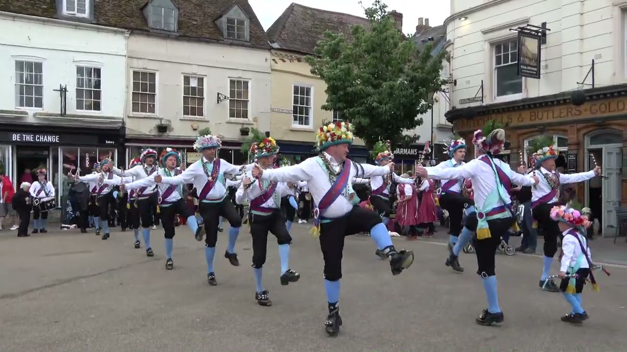 Earlsdon Morris in Worcester. 4th June 2022