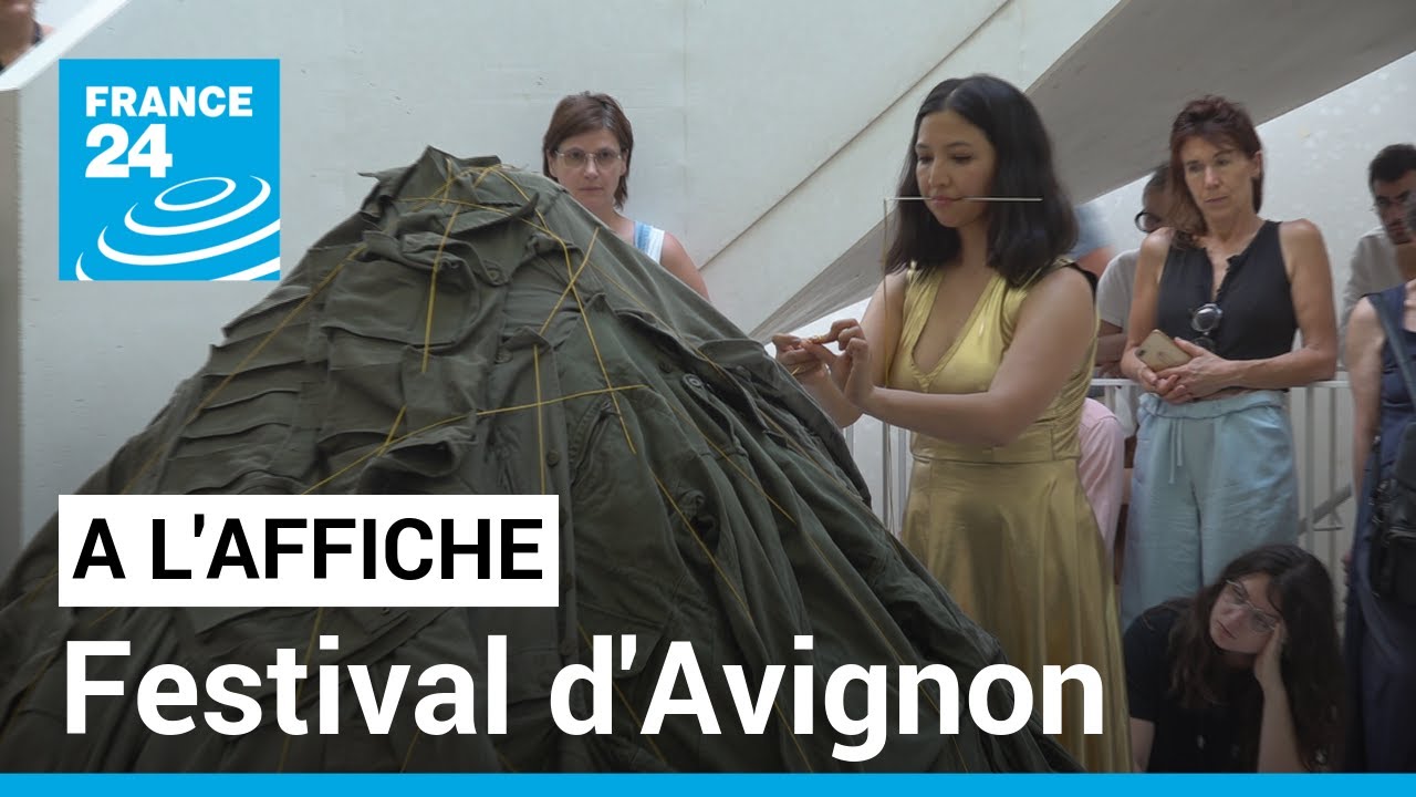 Théâtre : à Avignon, Kubra Khademi continue de dénoncer l’emprise des Taliban en Afghanistan