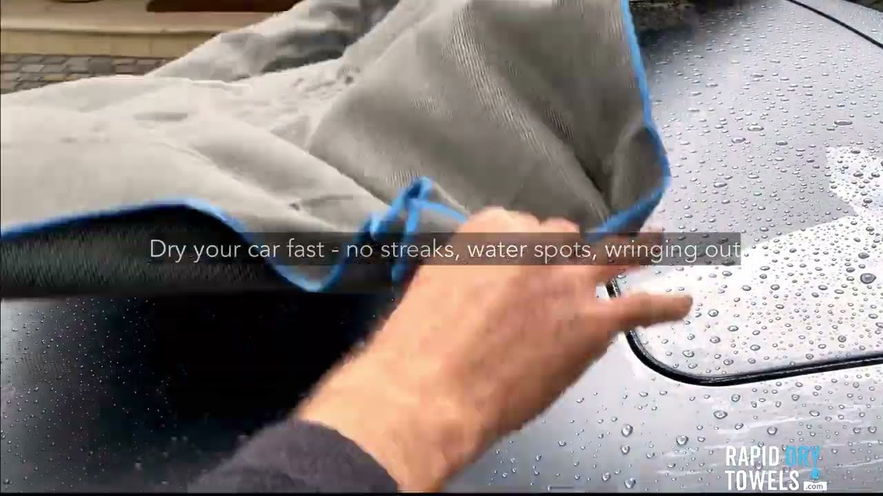 Watch How One Swipe Dries a Porsche with Zero Streaks &ndash; Rapid Dry Towels Demo