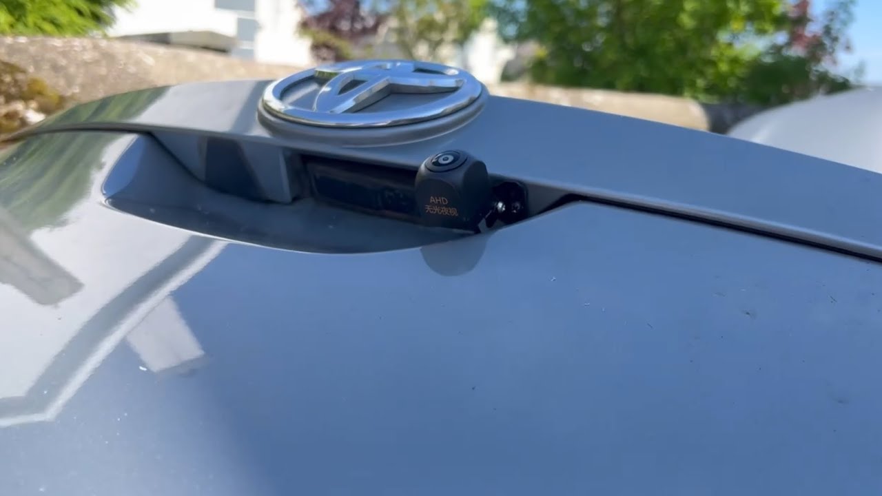 Установка камеры заднего вида на Toyota Auris 2012–2016 гг., Android-блок.