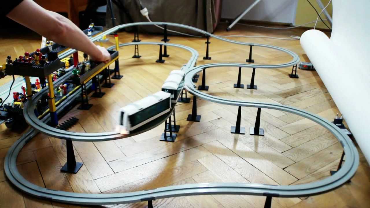 LEGO Monorail Intercity