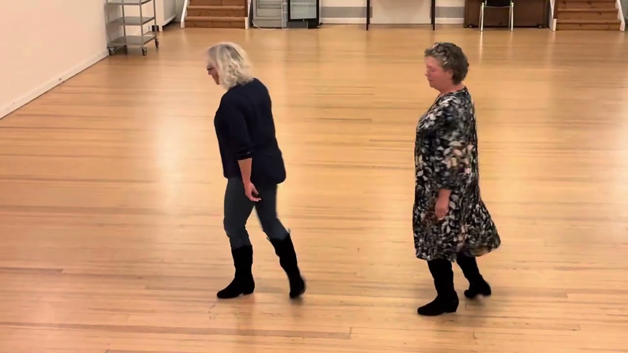 Stomp 2, 3, 4..64 line dance 