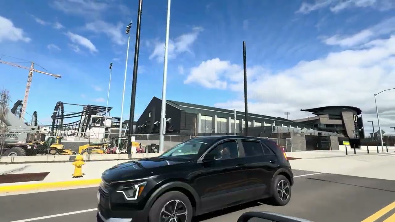 Construction is coming along for the Indoor Practice Facility at Oregon. 