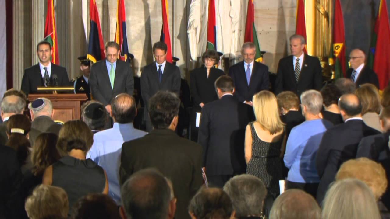 Cantor Azi Schwartz - El Maleh Rachamim @ at the US Capitol Rotunda