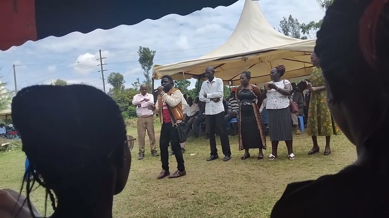 Mr jay ulukha tribute song  performance in his uncle burial