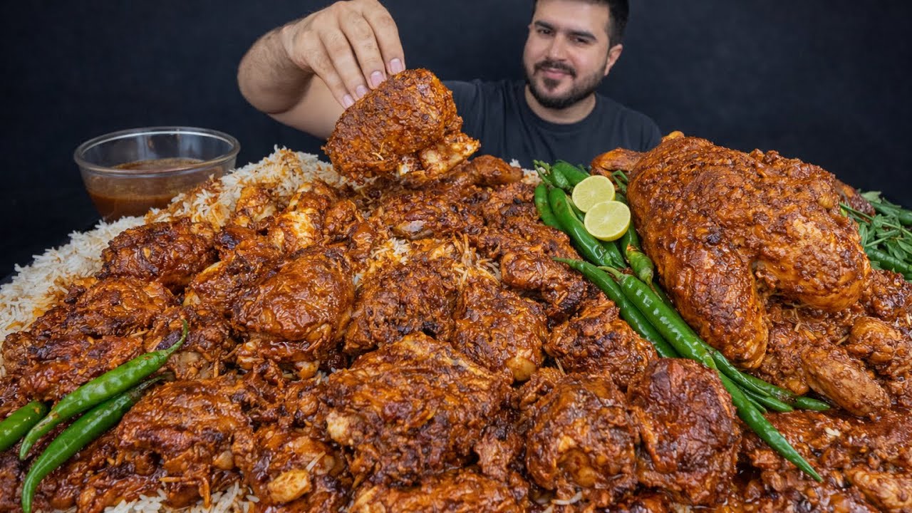 ASMR; EATING SPICY MUTTON CURRY SPICY WHOLE CHICKEN CURRY EXTRA GRAVY    REAL MUKBANG NO TALKING 216