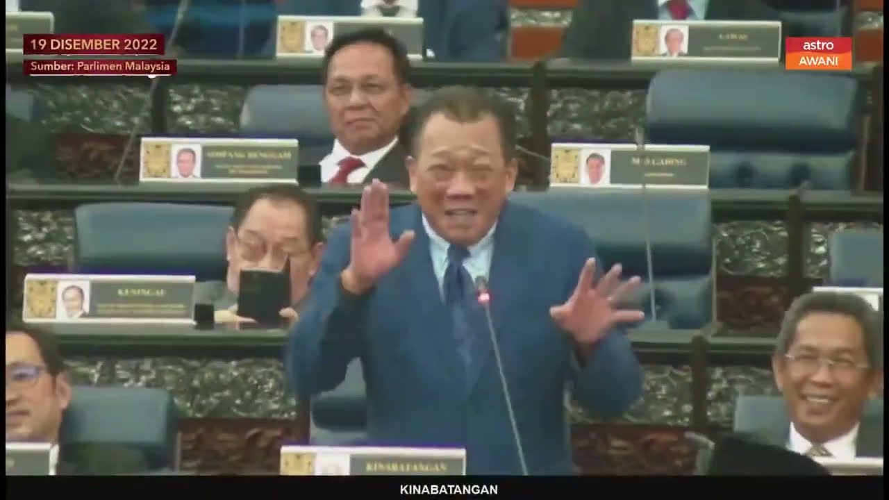 Shahidan duduk, 'this is my floor' - Bung Moktar