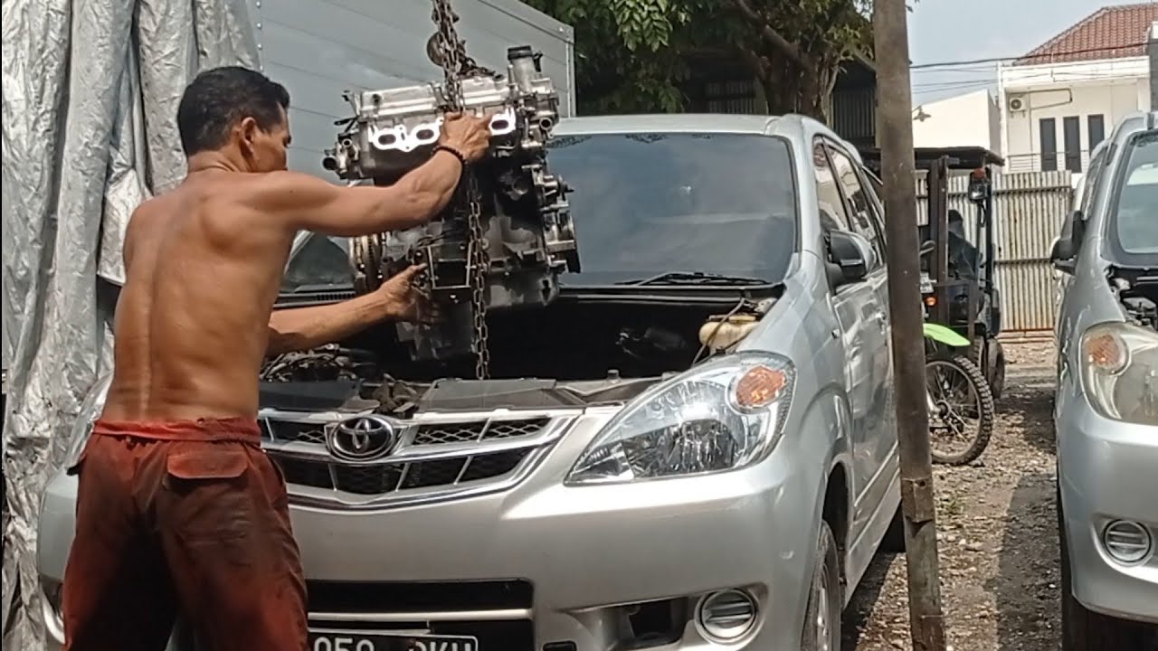 MERAKIT MESIN MOBIL AVANZA SAMPAI HIDUP @syaifulmontir8351