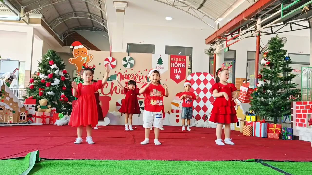 ngày 24 tháng 12, 2025