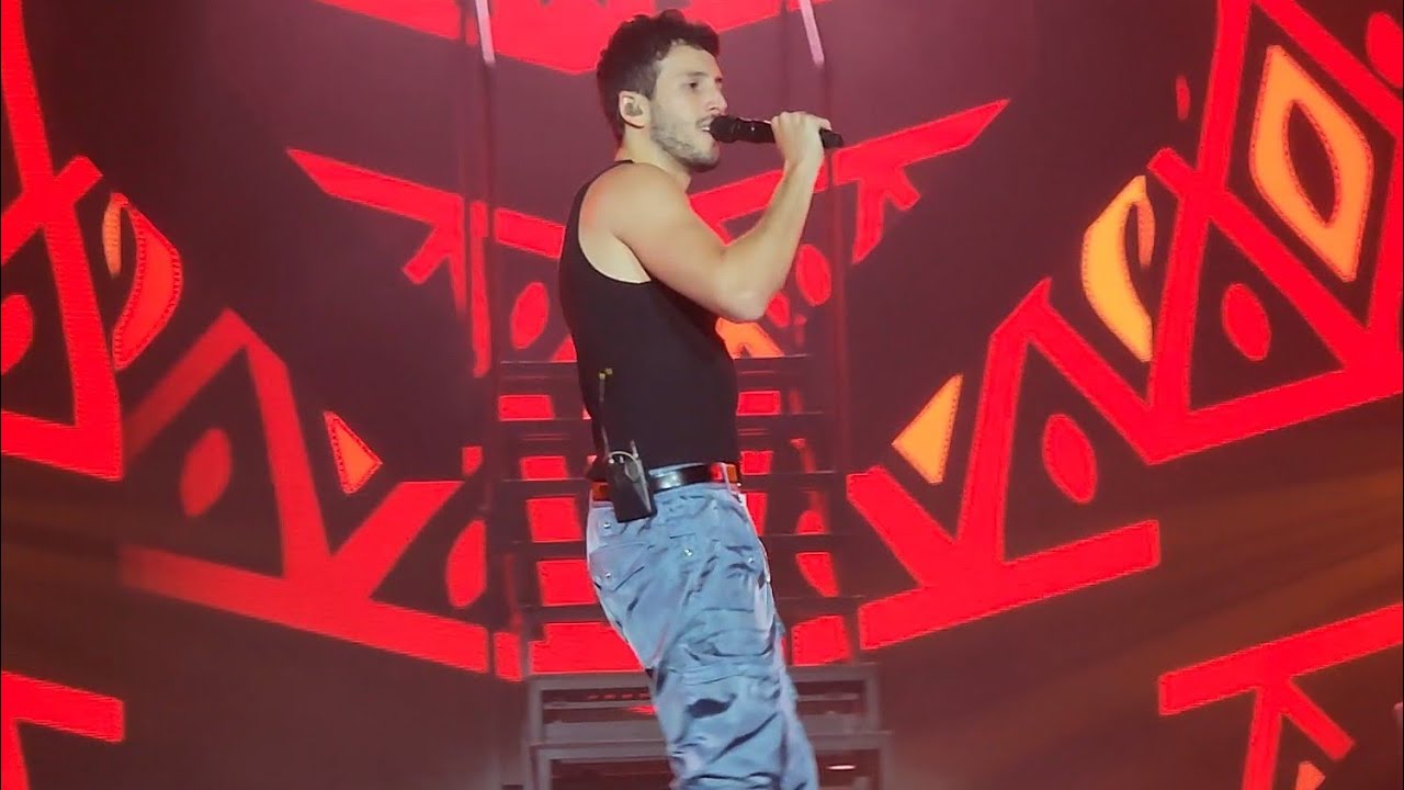 ROBARTE UN BESO - Sebastián Yatra en Mendoza [09/08/22, Arena Maipú]