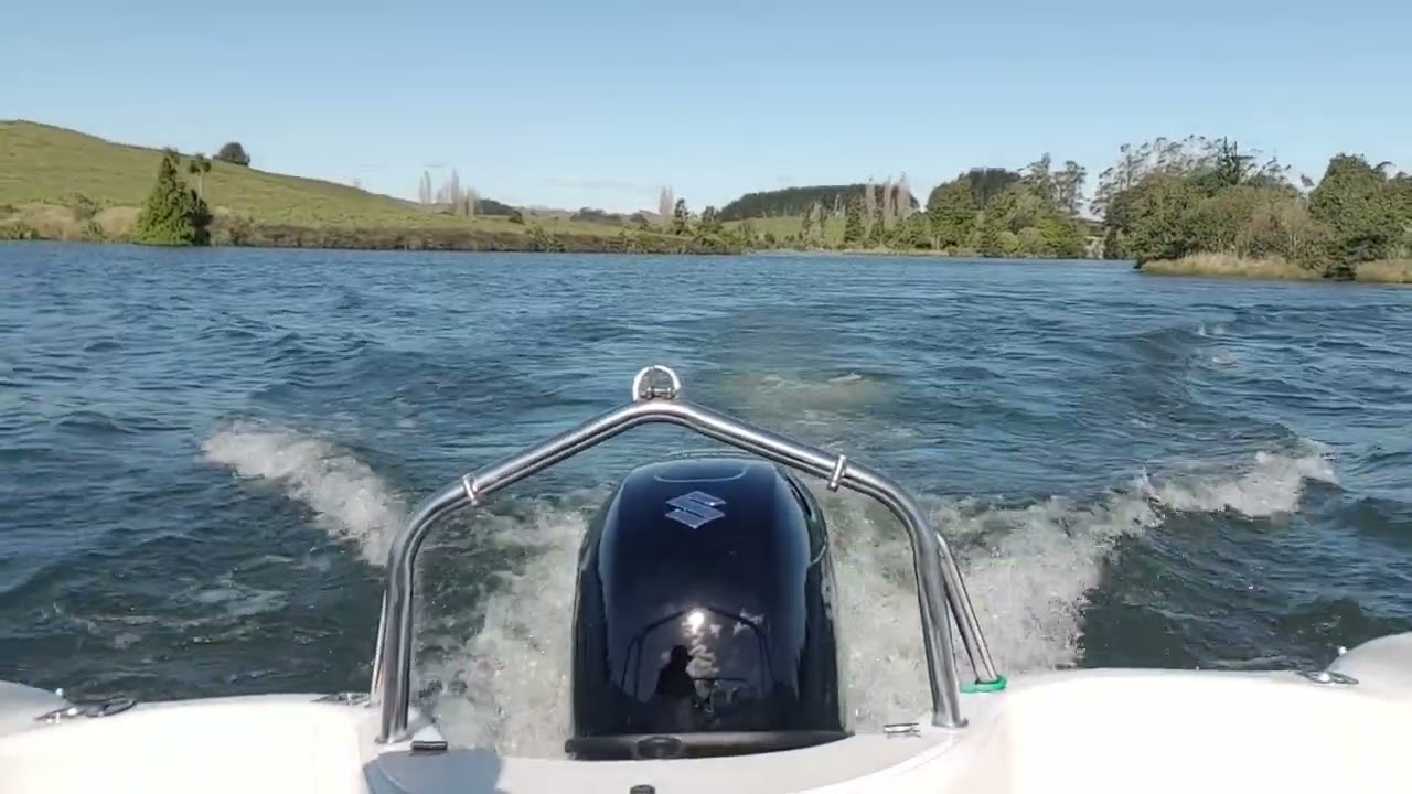 New outboard Suzuki 115 Four stroke