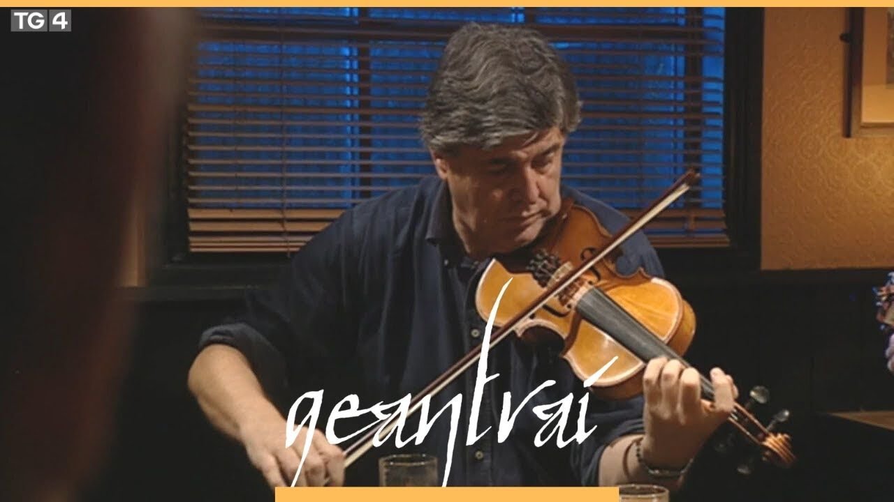 Paddy Glackin & Dónal Lunny | Jimmy Ward's & Winnie Hayes' | Tigh O'Rourke | Geantraí 2012 | TG4