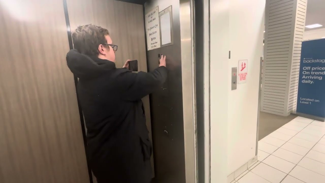 Campbell Hydraulic Elevator @ Macy’s, Blvd. Mall, Amherst, NY - 2025 Retake